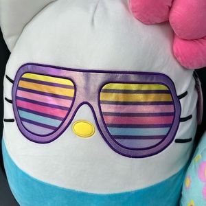 Hello Kitty Squishmallow